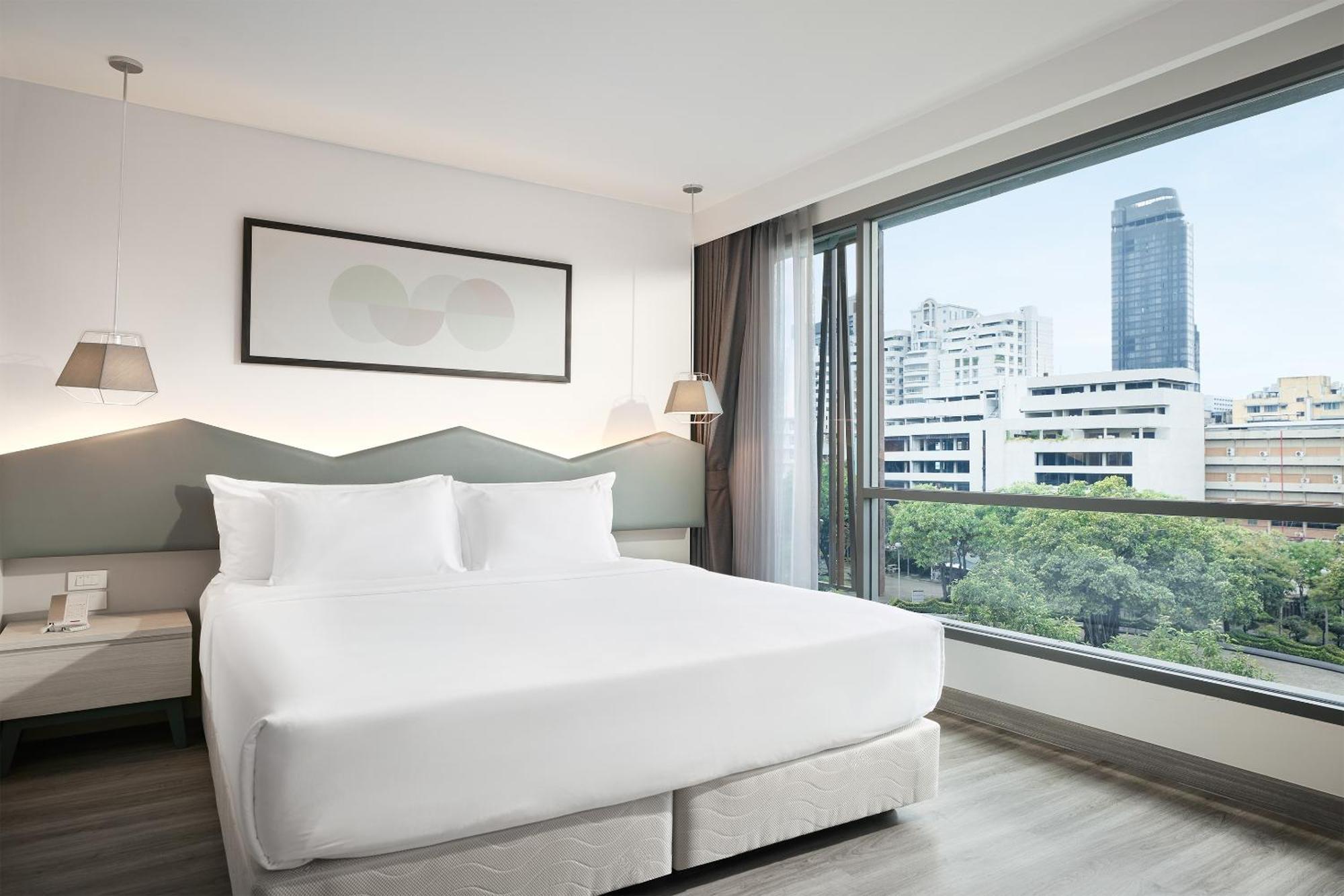 Kamar Deluxe Double atau Twin - dengan Pemandangan Taman